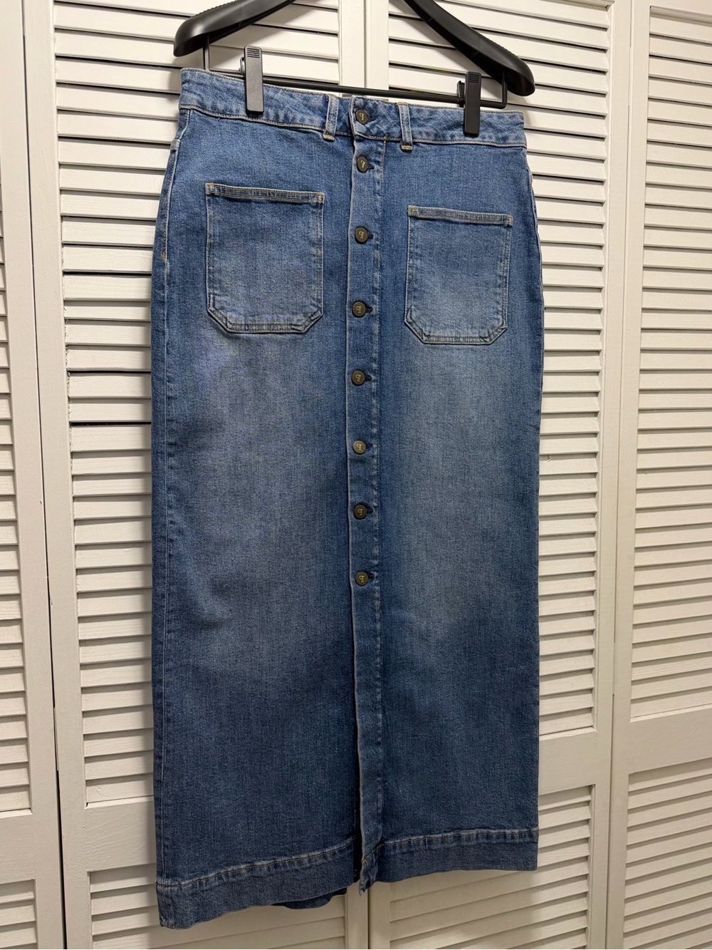 Anthropology Pilcro Button-Front Midi Denim Skirt in Blue - Picture 4 of 13